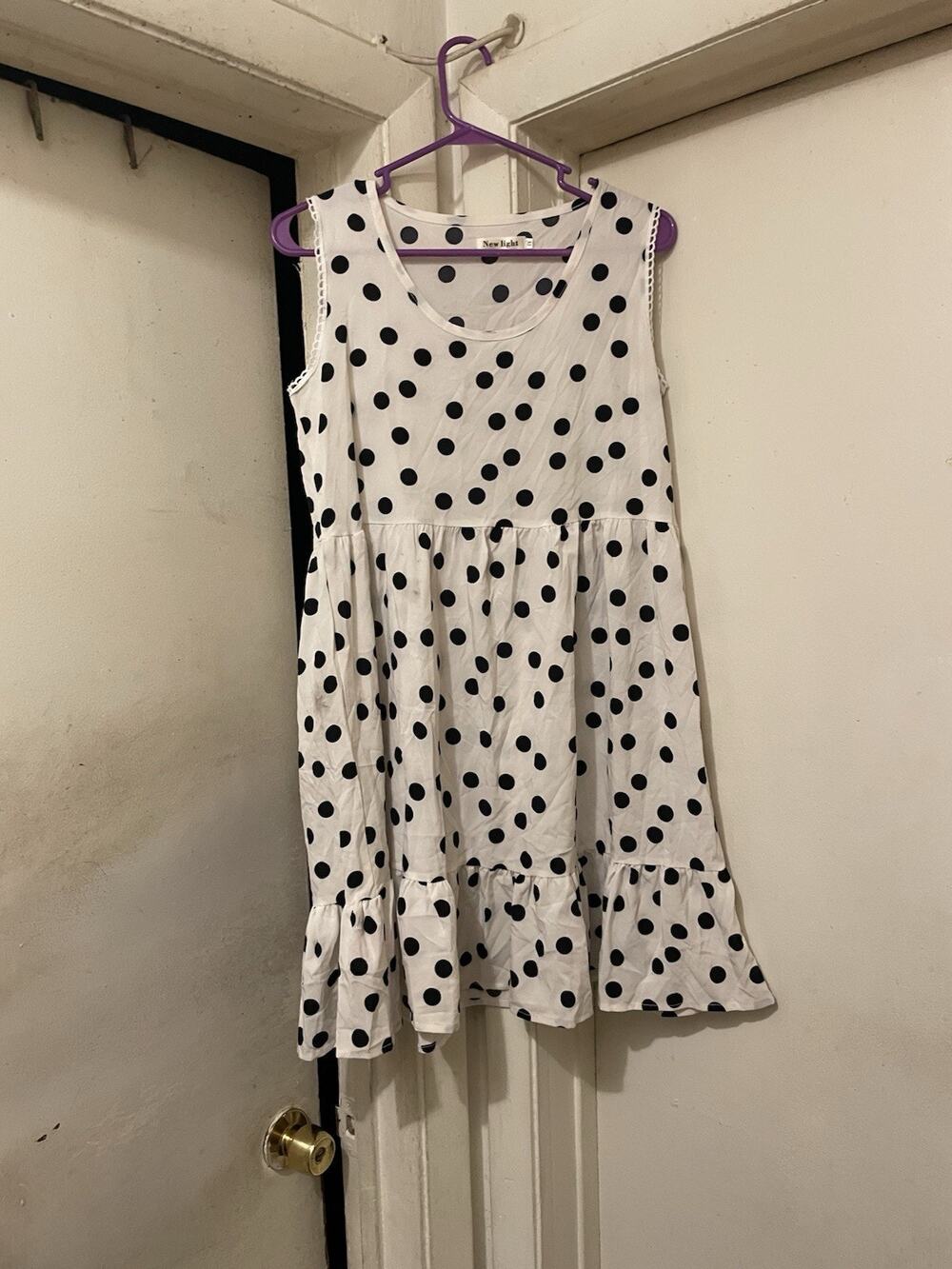 Women’s Polka Dot Sleeveless Ruffle Hem Dress White Black Size M Please Read
